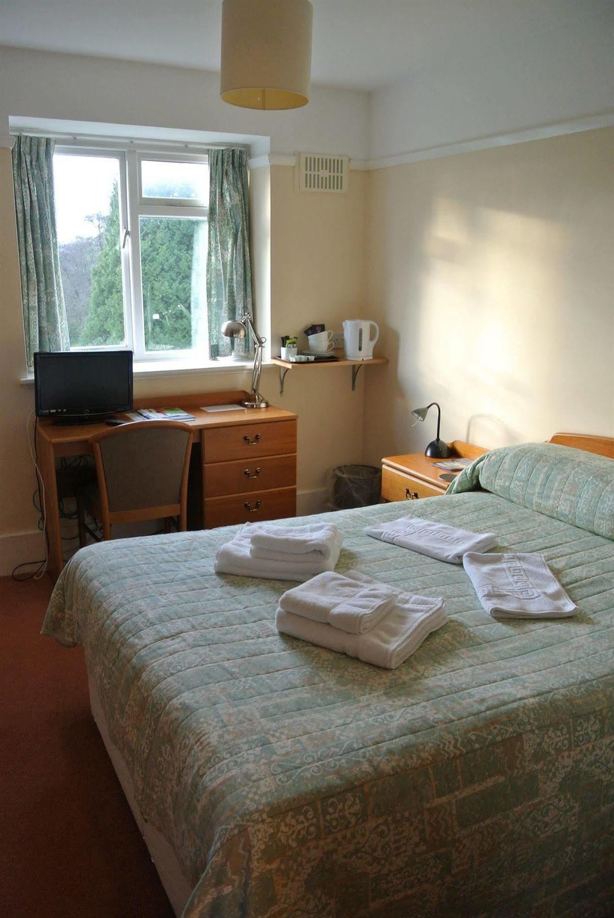 Woodbrooke 2* Birmingham