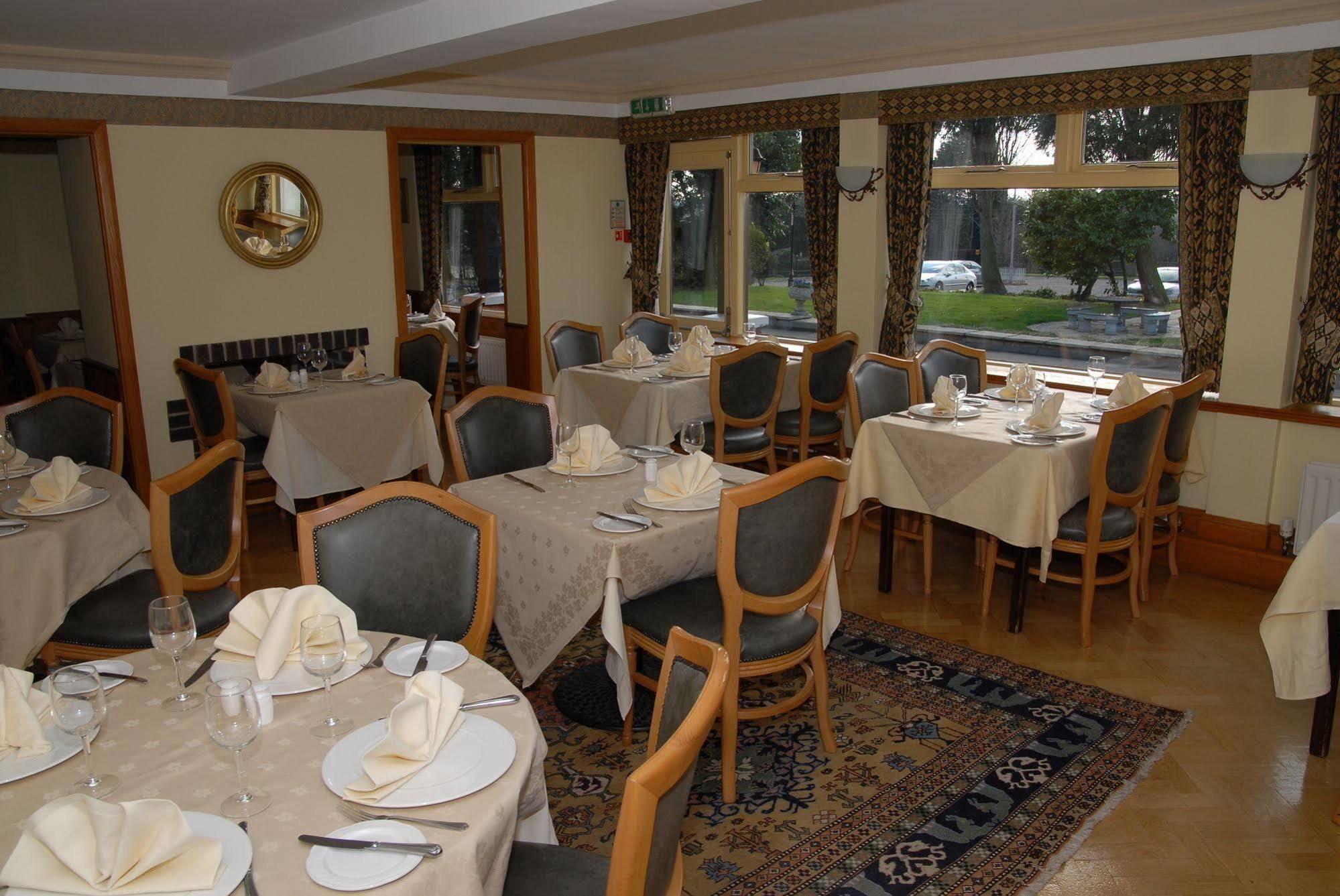 Grimstock Country House 3* Birmingham