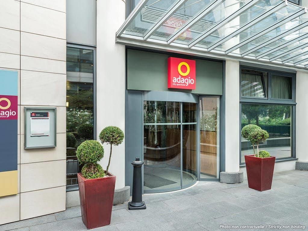 Adagio Centre Aparthotel 4*
