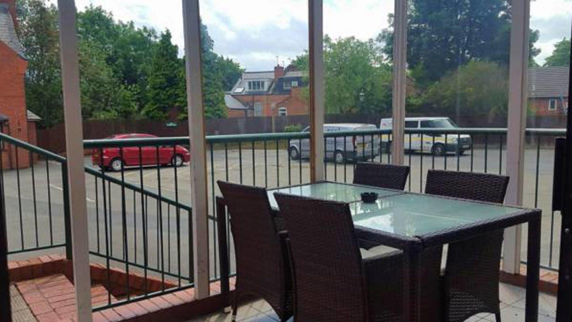 Hotel Bridge House