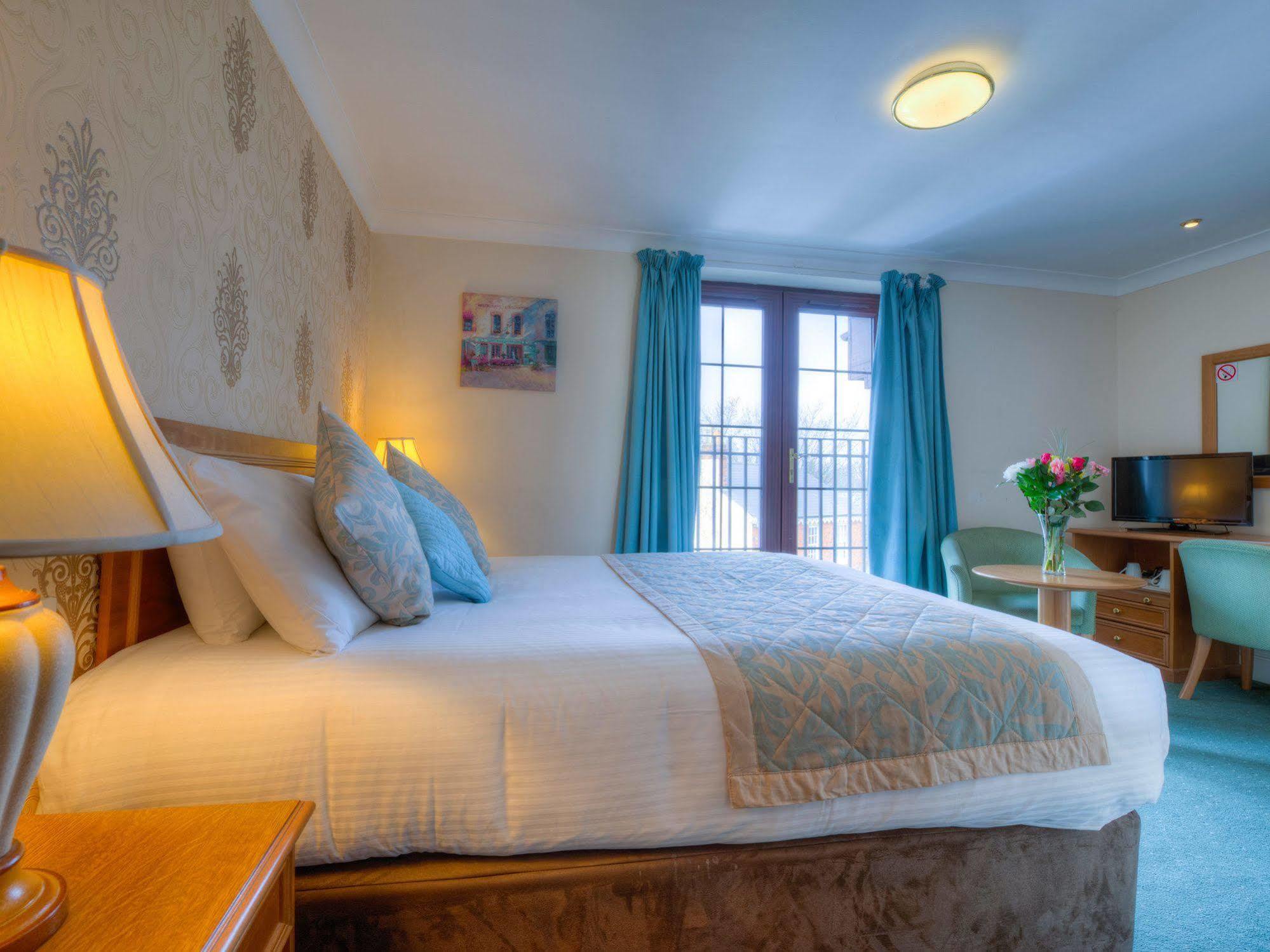 Bridge House 3*