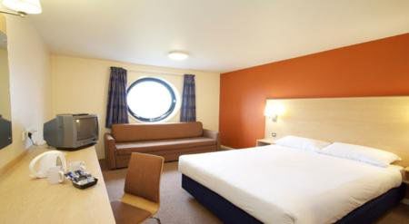 Hotel Travelodge Dunlop Birmingham