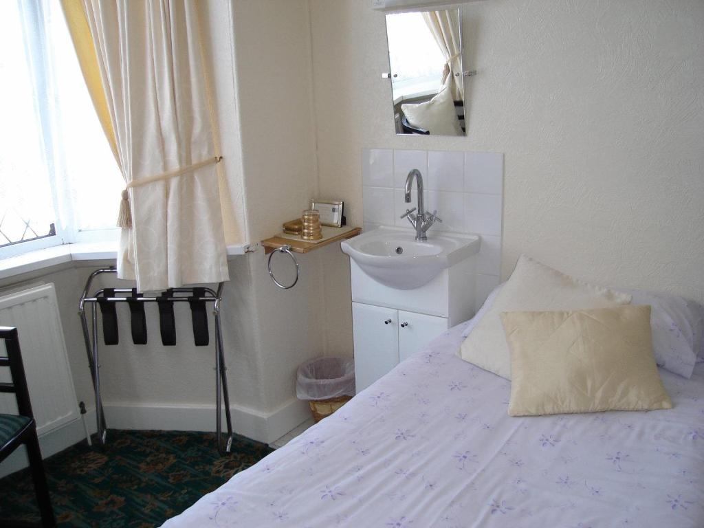 Central Guest House Birmingham