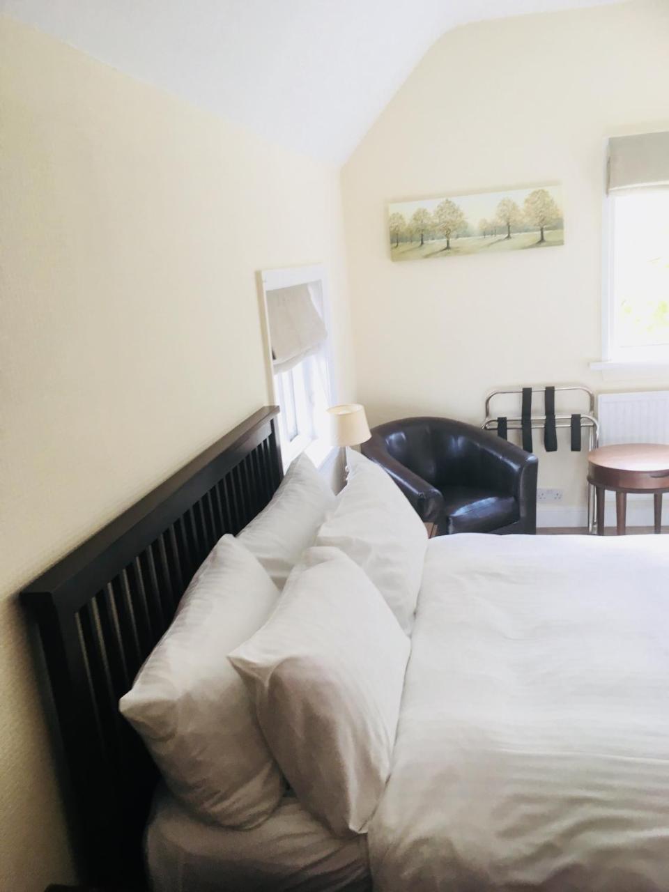 Elmdon Bed & Breakfast 3*