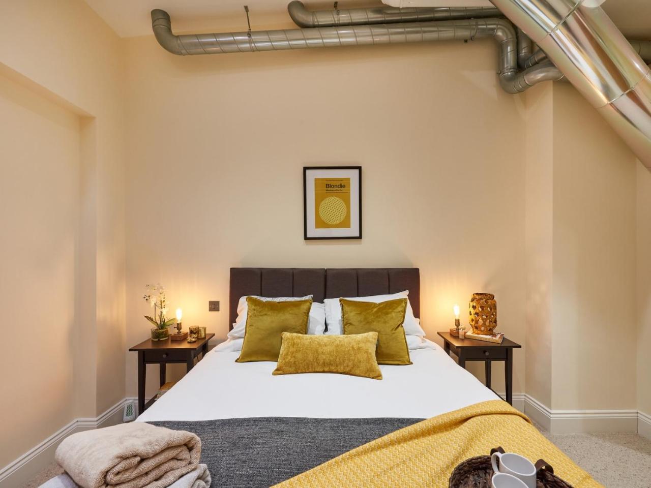 Apartment Dakota By Lcm