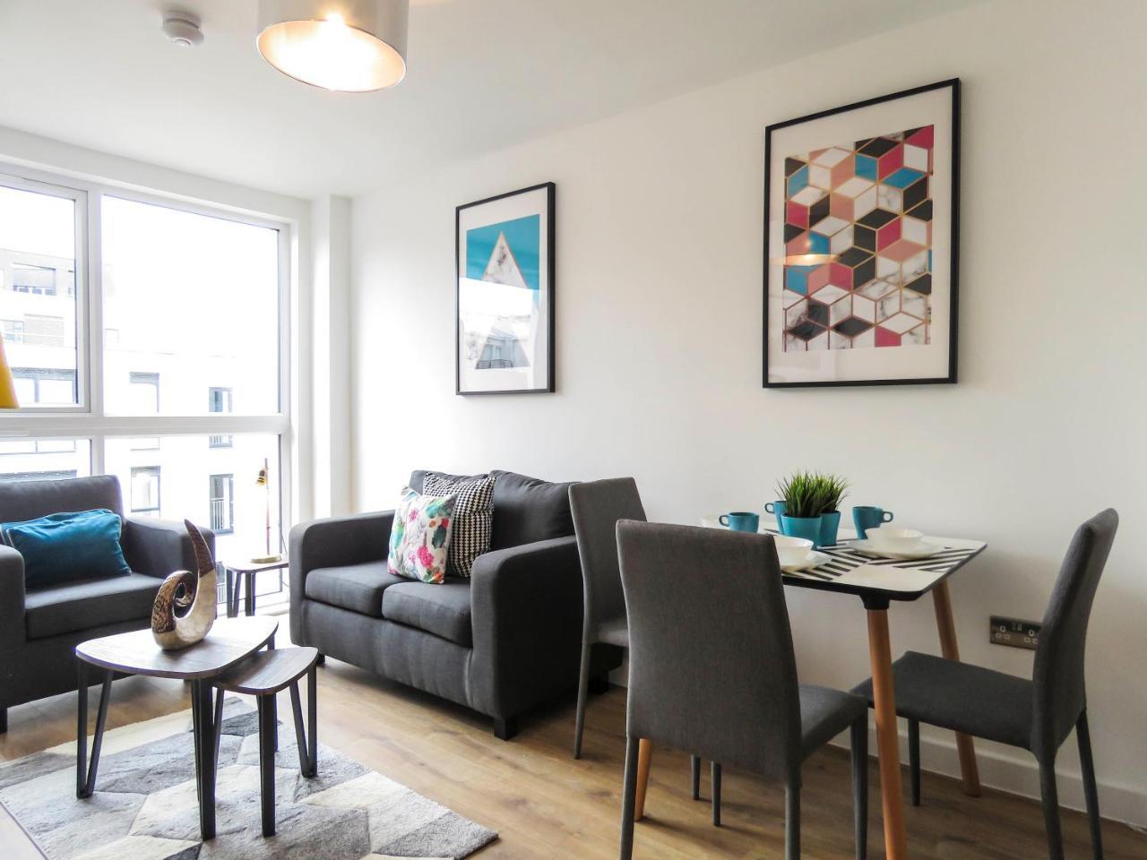 Tudors Canal Side One Bedroom Apartment Birmingham
