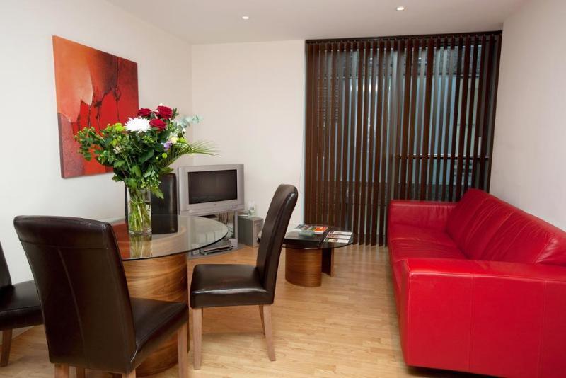 Apartment The Spires Serviced Birmingham