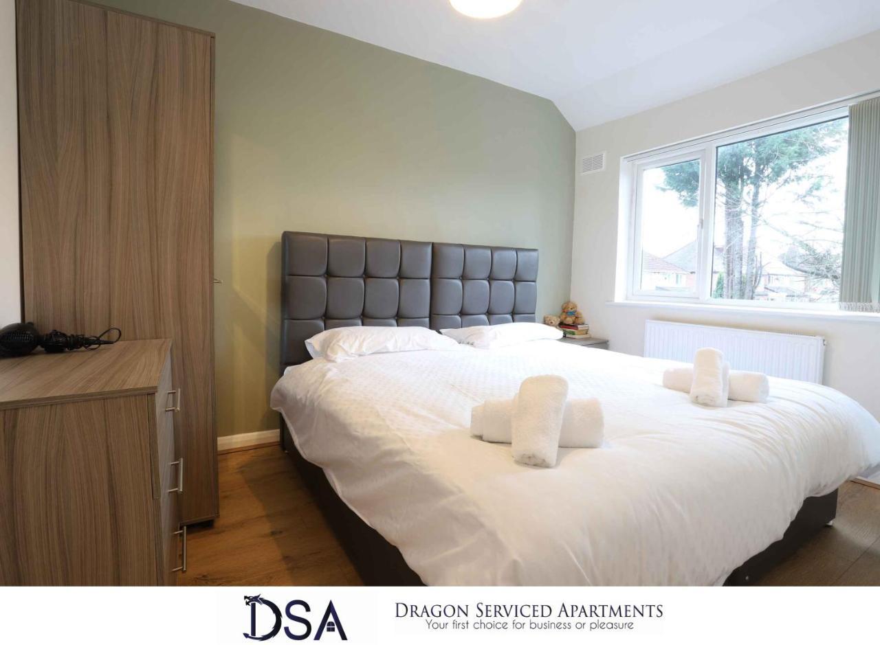 Solihull/nec/airport 3 Bedroom Semi-detached House * Birmingham