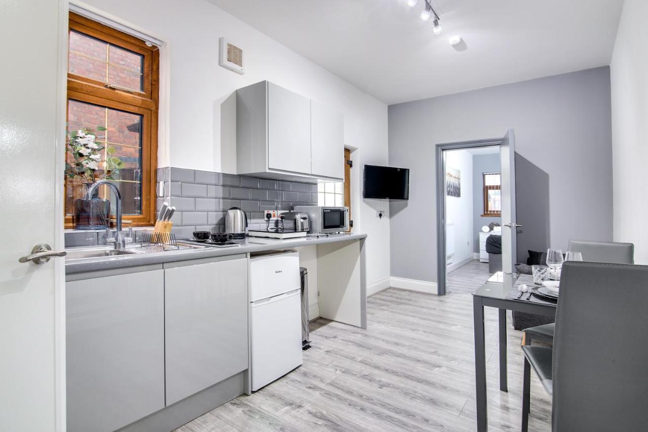Modern Rotton Suites