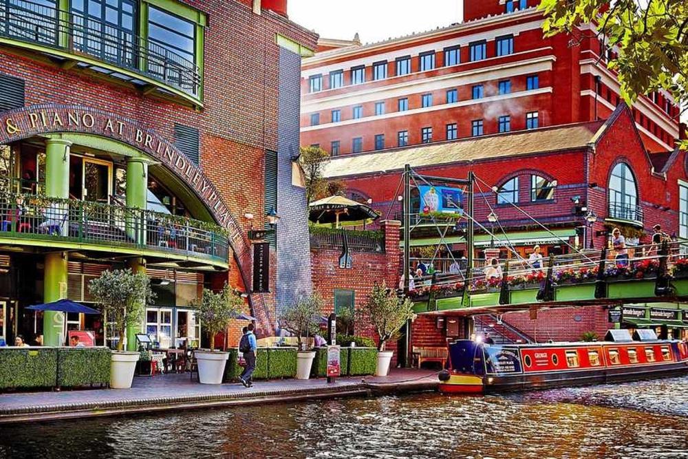 Diamond, 2 Bedroom * Birmingham