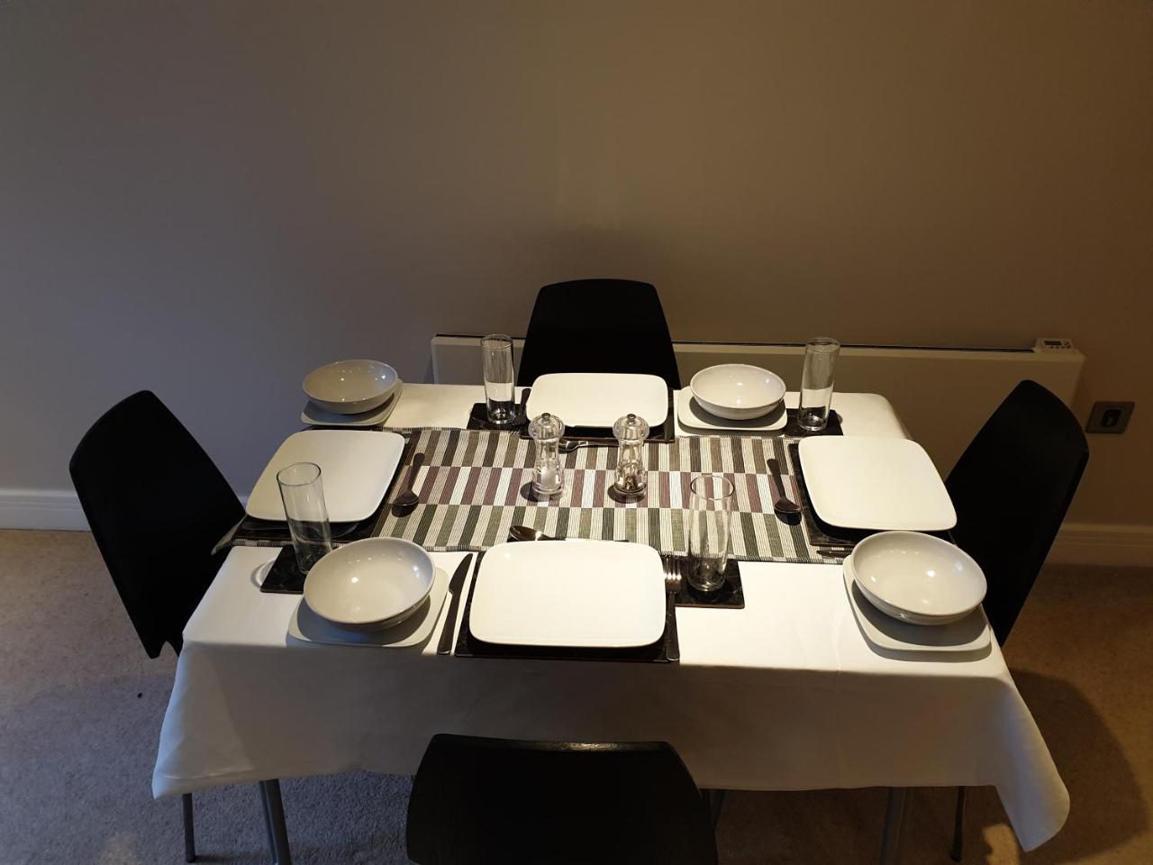 Diamond, 2 Bedroom Apartment *