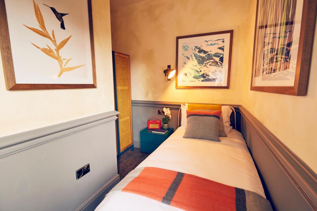 Frederick Street Townhouse 3*