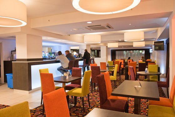 Express South A45, An Ihg 3*
