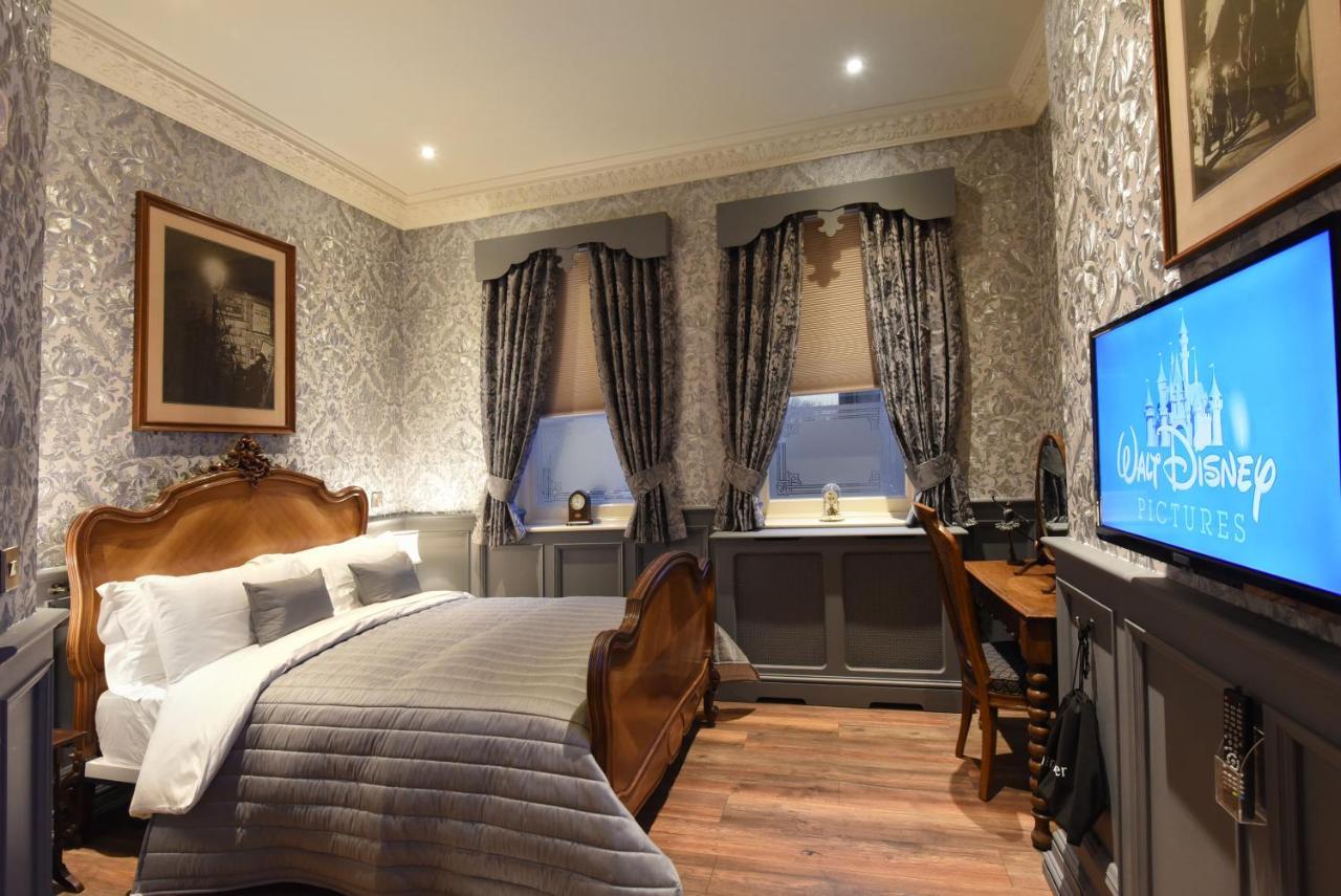 The Aston Tavern Hotel 4*