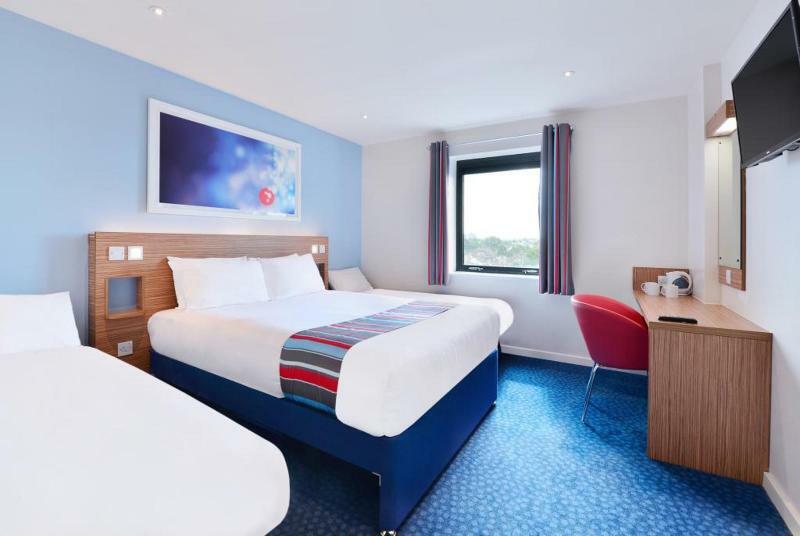Travelodge Broadway Plaza Hotel 3*
