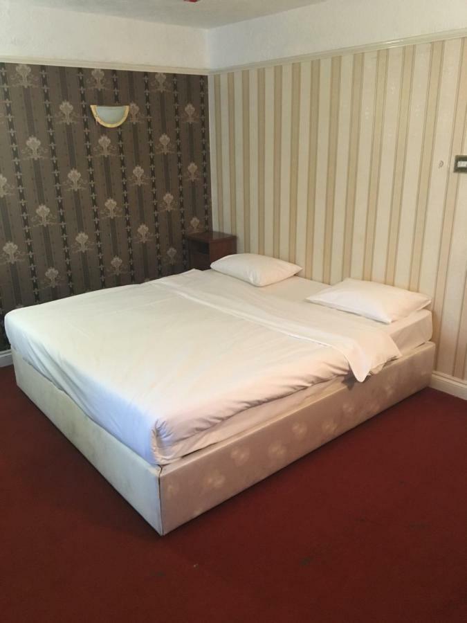 Hotel Sparkle 2*