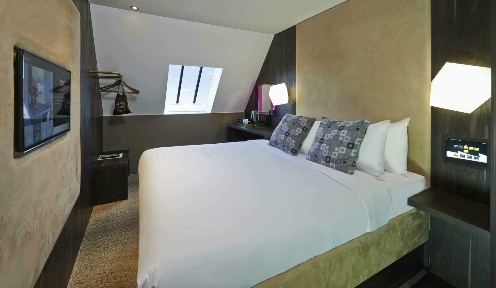 Bloc Apartment *