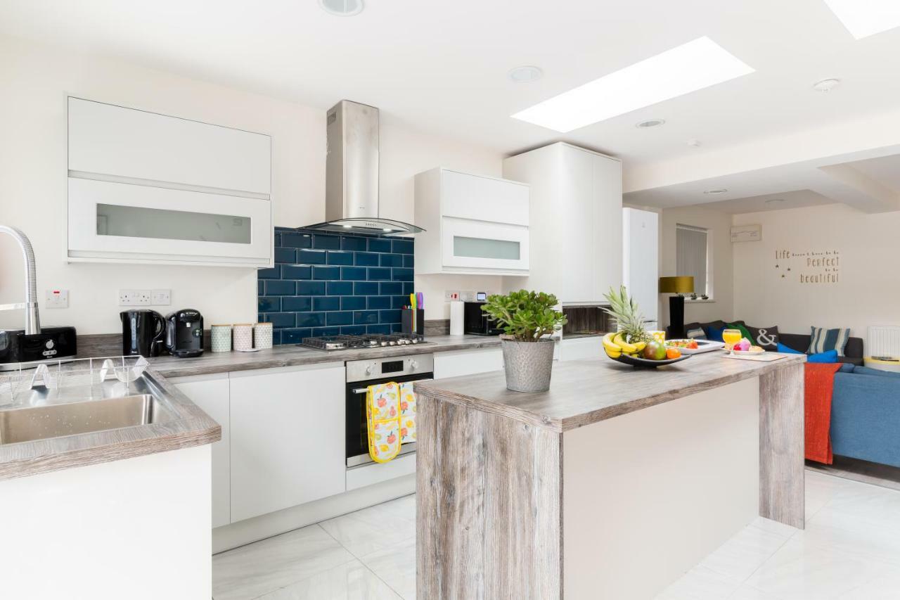 Holiday home Solihull Long Stay: Spacious 4-bedroom With Garden *