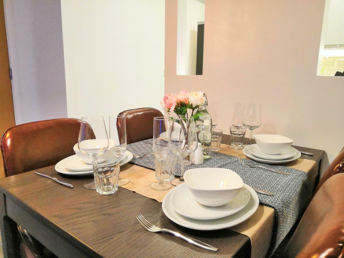 Apartment Comfy Center At Inge Street By Hf Group
