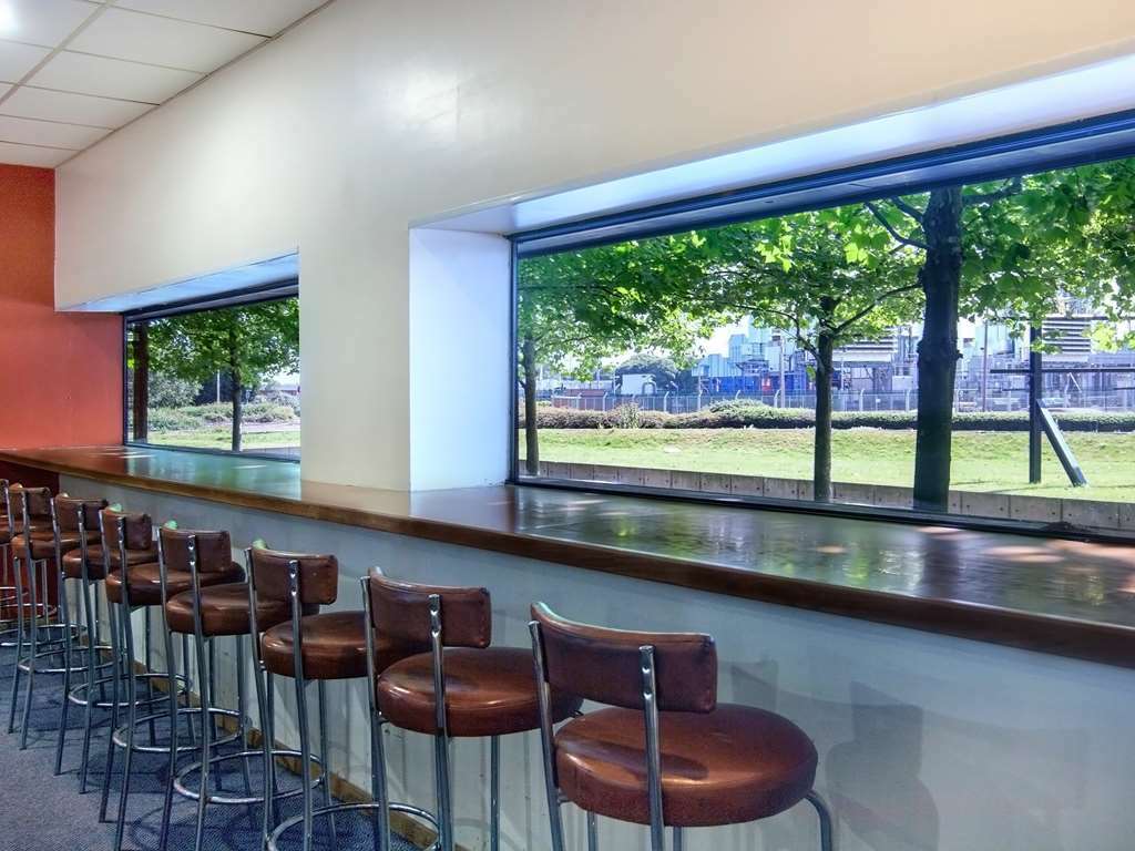 Hotel Travelodge Dunlop 3*