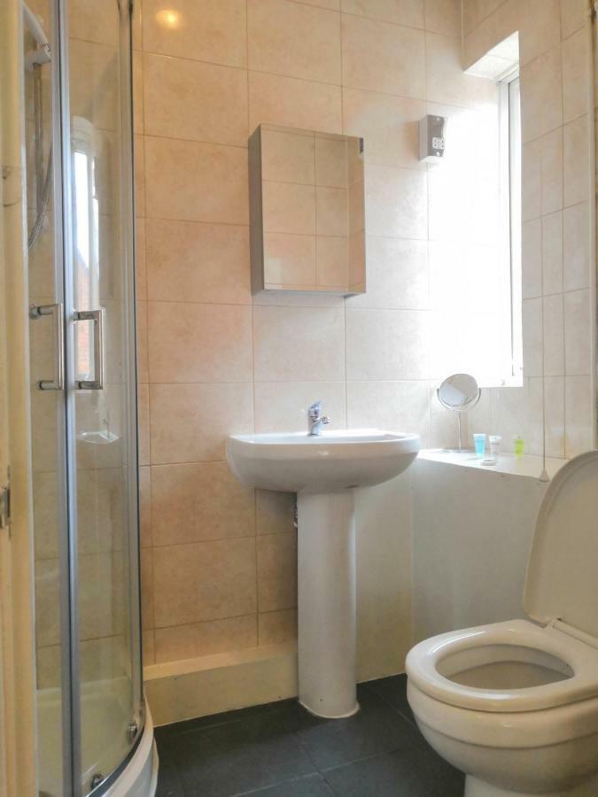 Central At Warner St By Hf Group *