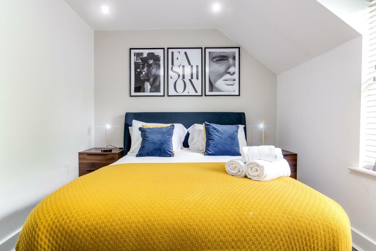 Montague House Serviced *