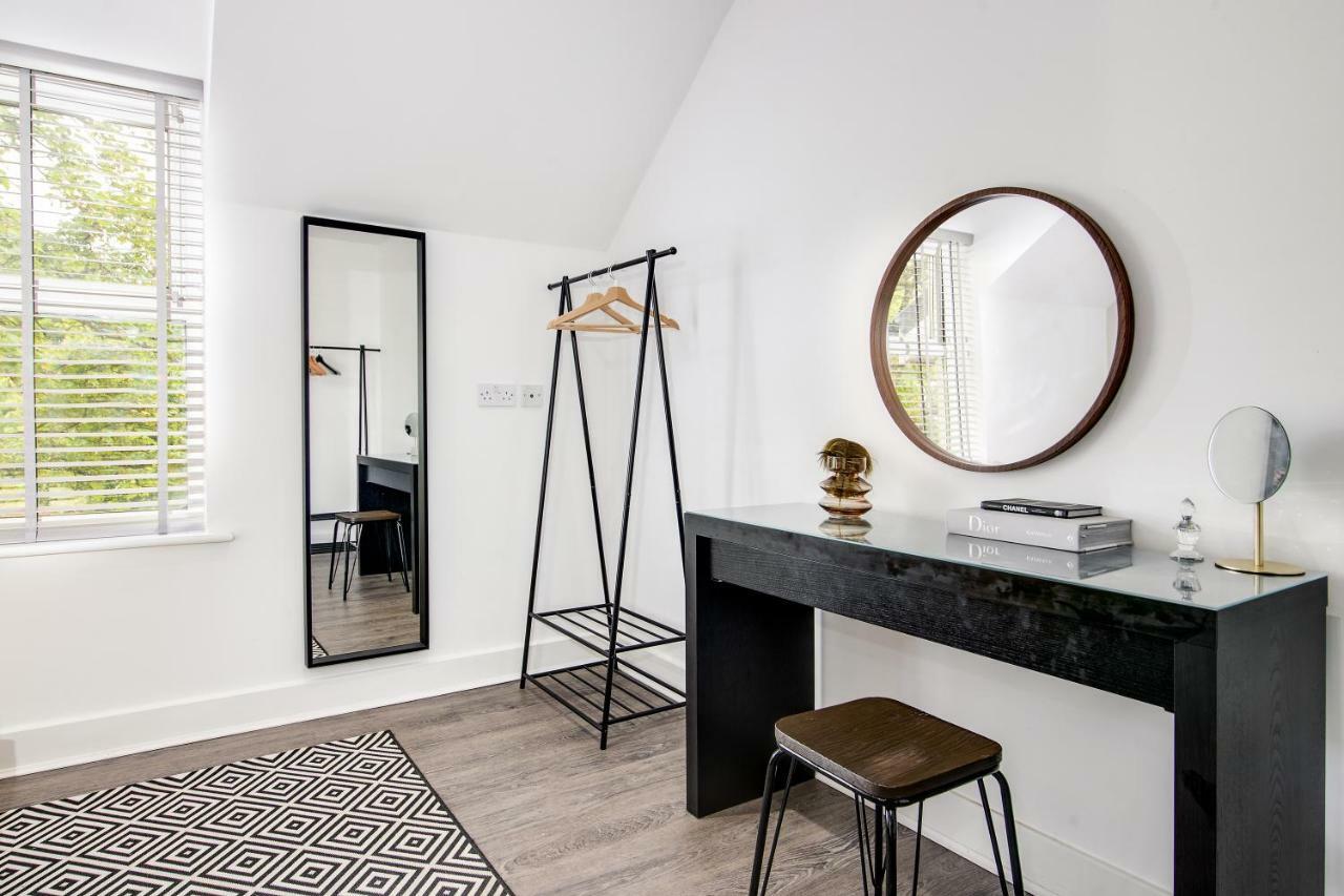 Montague House Serviced Apartment *