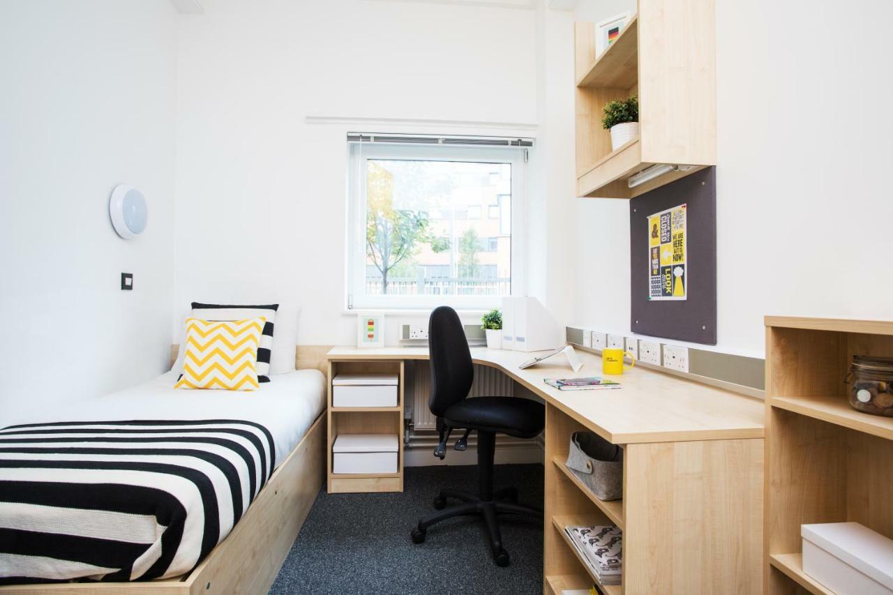 Modern Student-only Ensuite In City Centre Hotel 3*