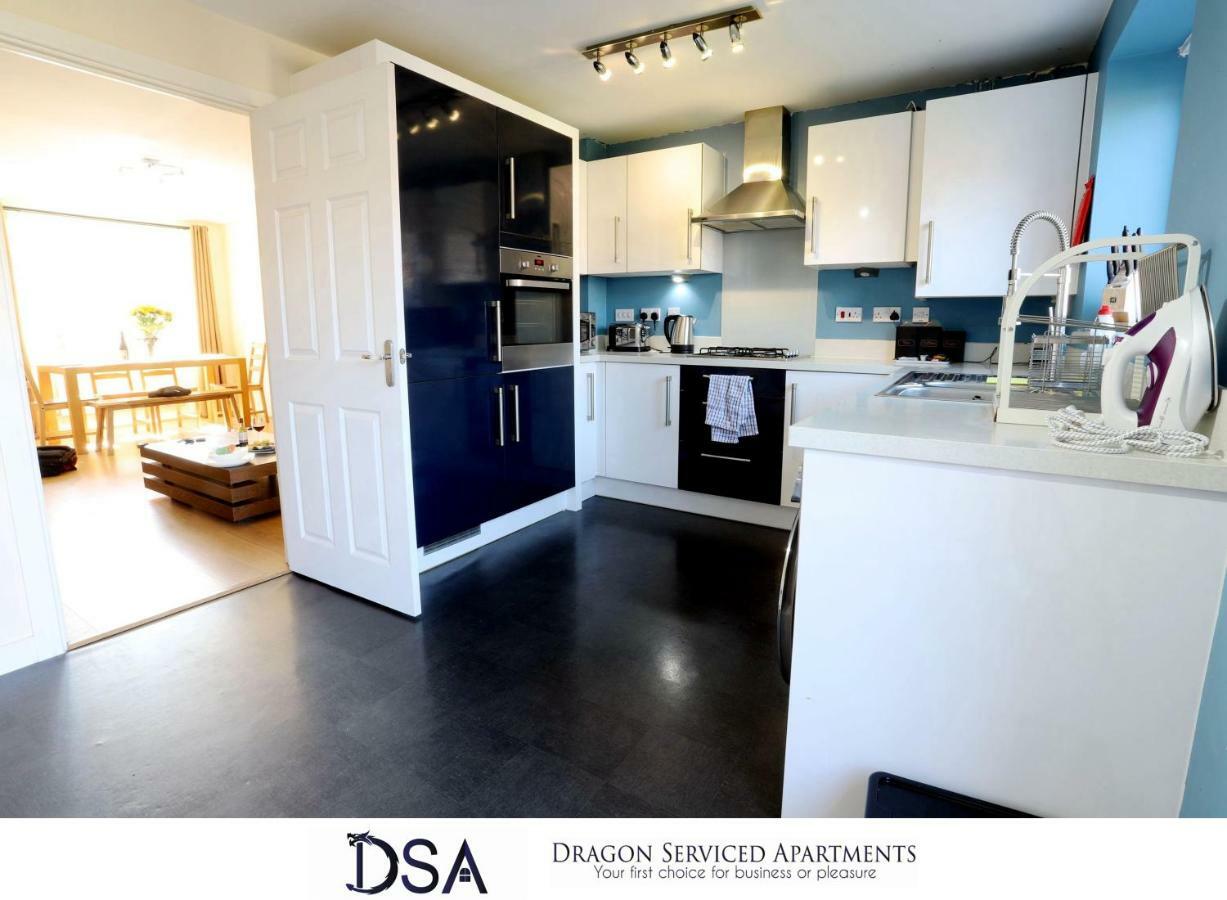 Apartment Stunning Beauty 3 Beds3 Baths Homebase For Necairport *
