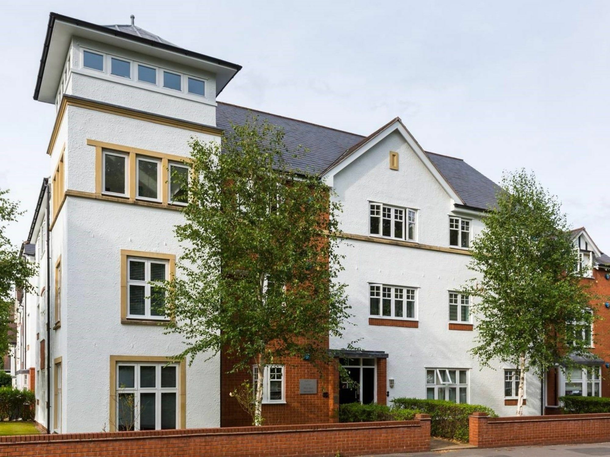 Edgbaston Collection Apartment *