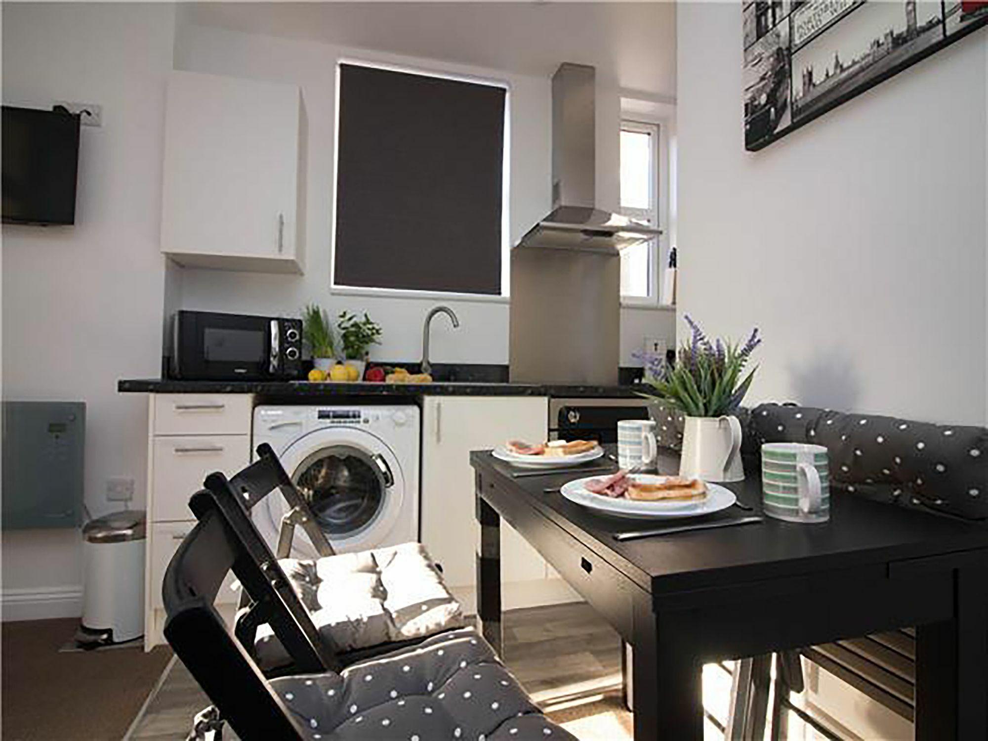 Diamond - Moseley Mews Apartment