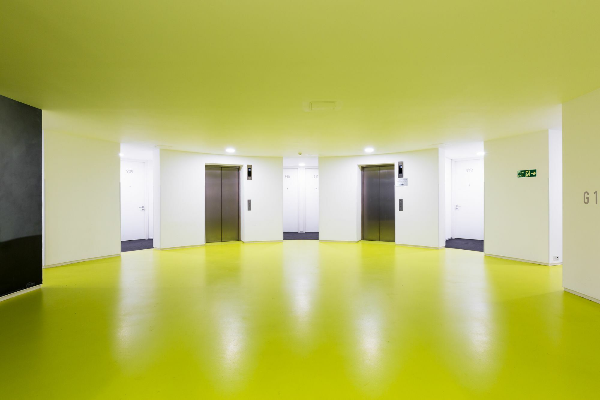 Serviced - Rotunda