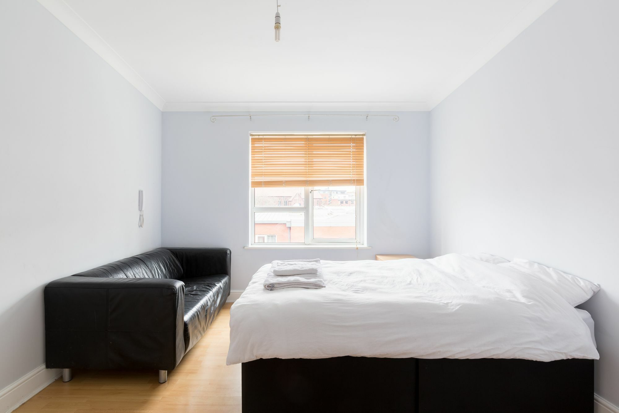 Apartment Serviced - The Qube