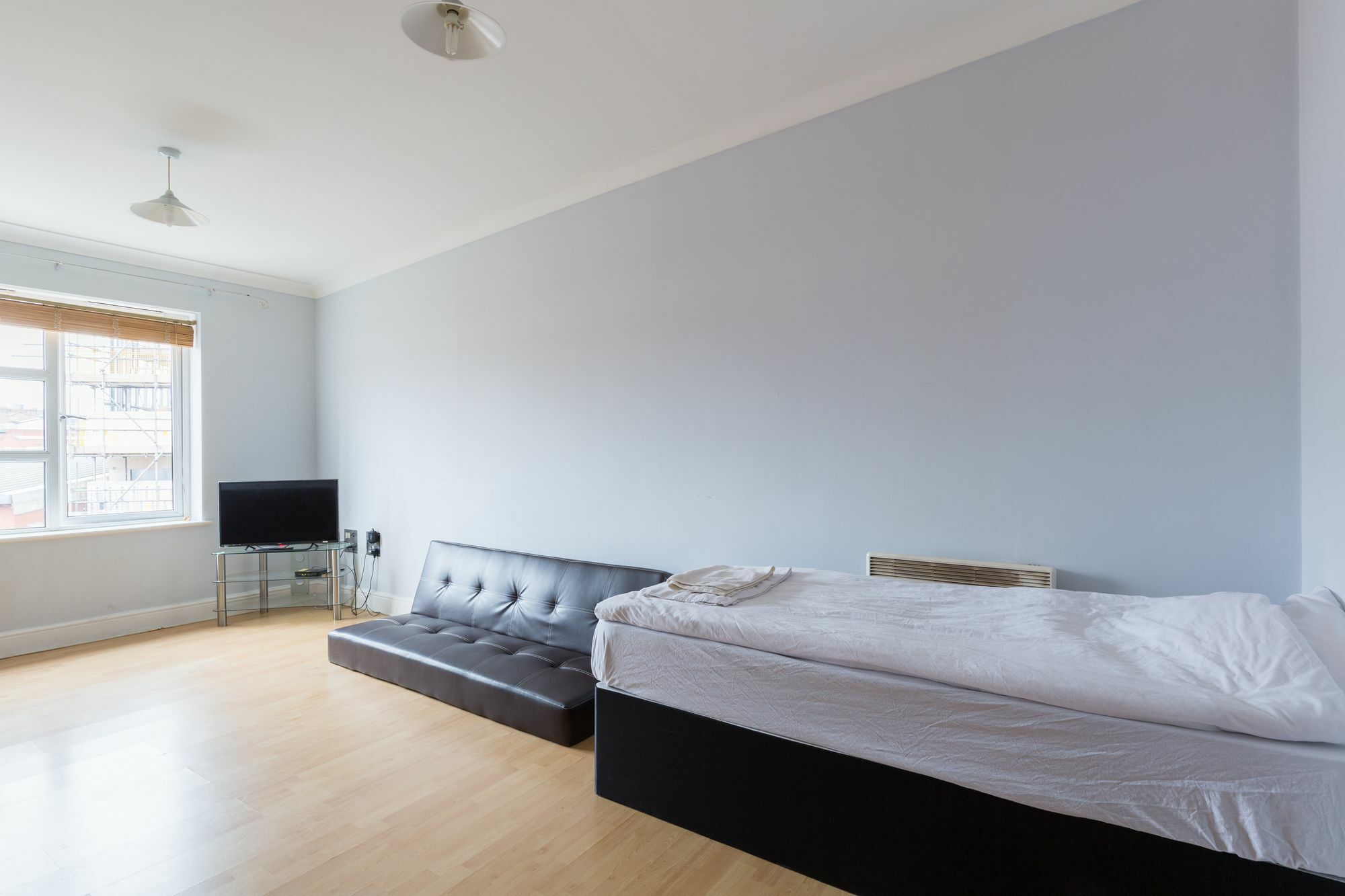 Serviced - The Qube * Birmingham