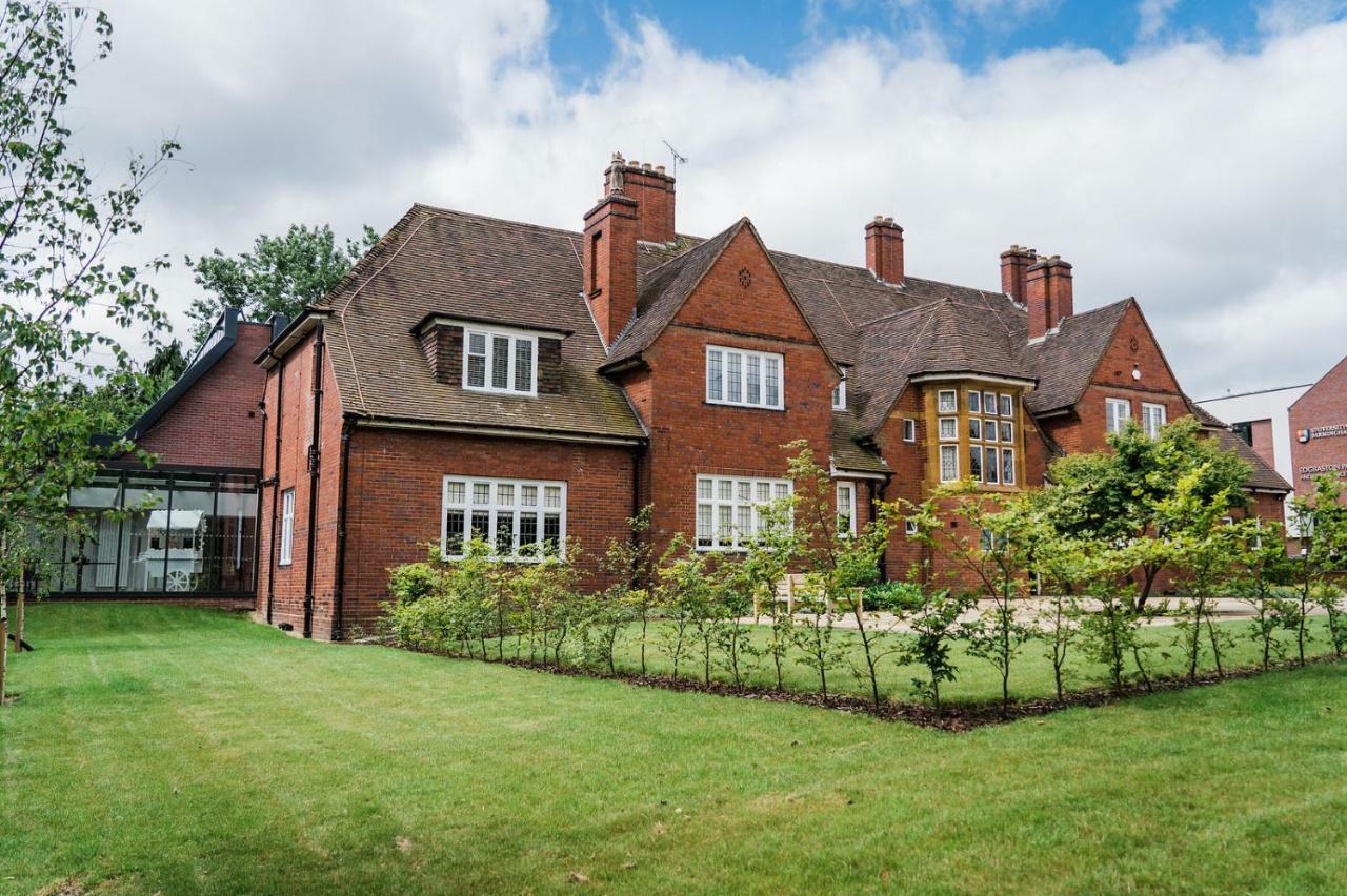 Edgbaston Park 4*