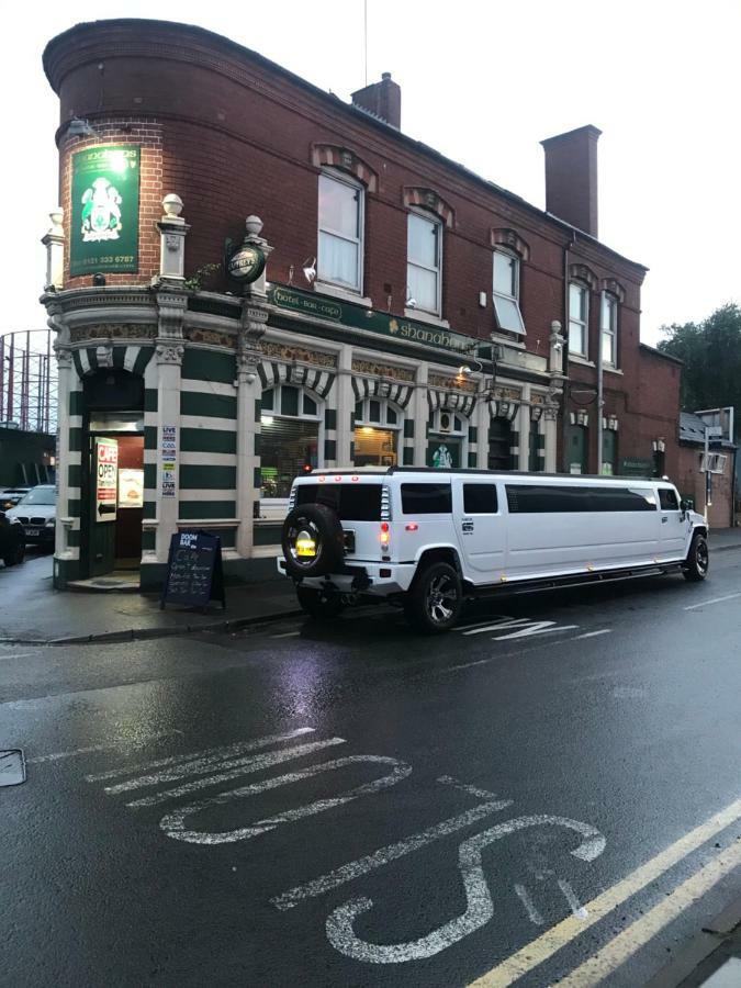 Bed & Breakfast Shanahans B&B With Sports Bar Birmingham