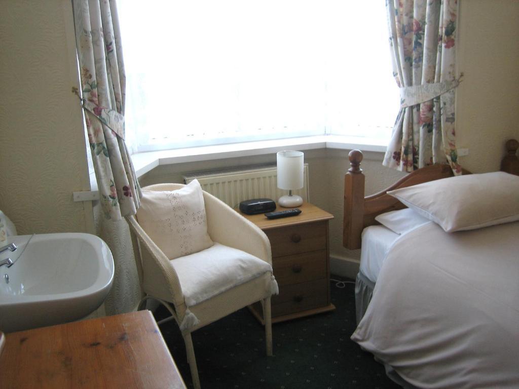 Gables Nest Bed & Breakfast