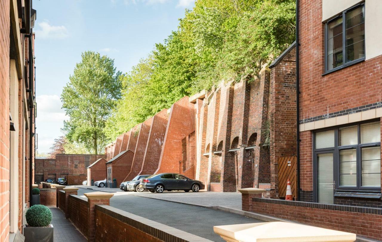 The Warehouse Loft - Trendy Converted Warehouse 3bdr Apartment Birmingham