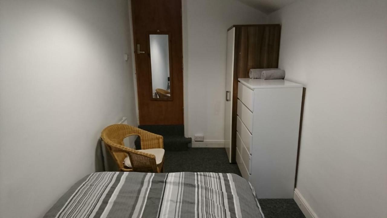 Homestay Johnson Road Near Erdington Station