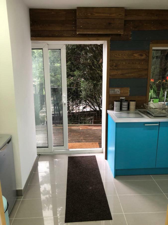 Apartment Treetops Flat2 Hall B28