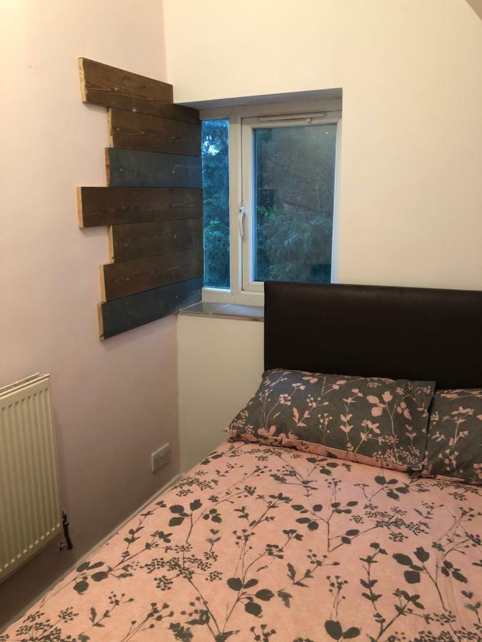 Treetops Flat2 Hall B28 * Birmingham