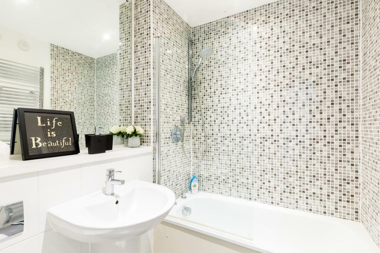 City Suites By Roche Apartment