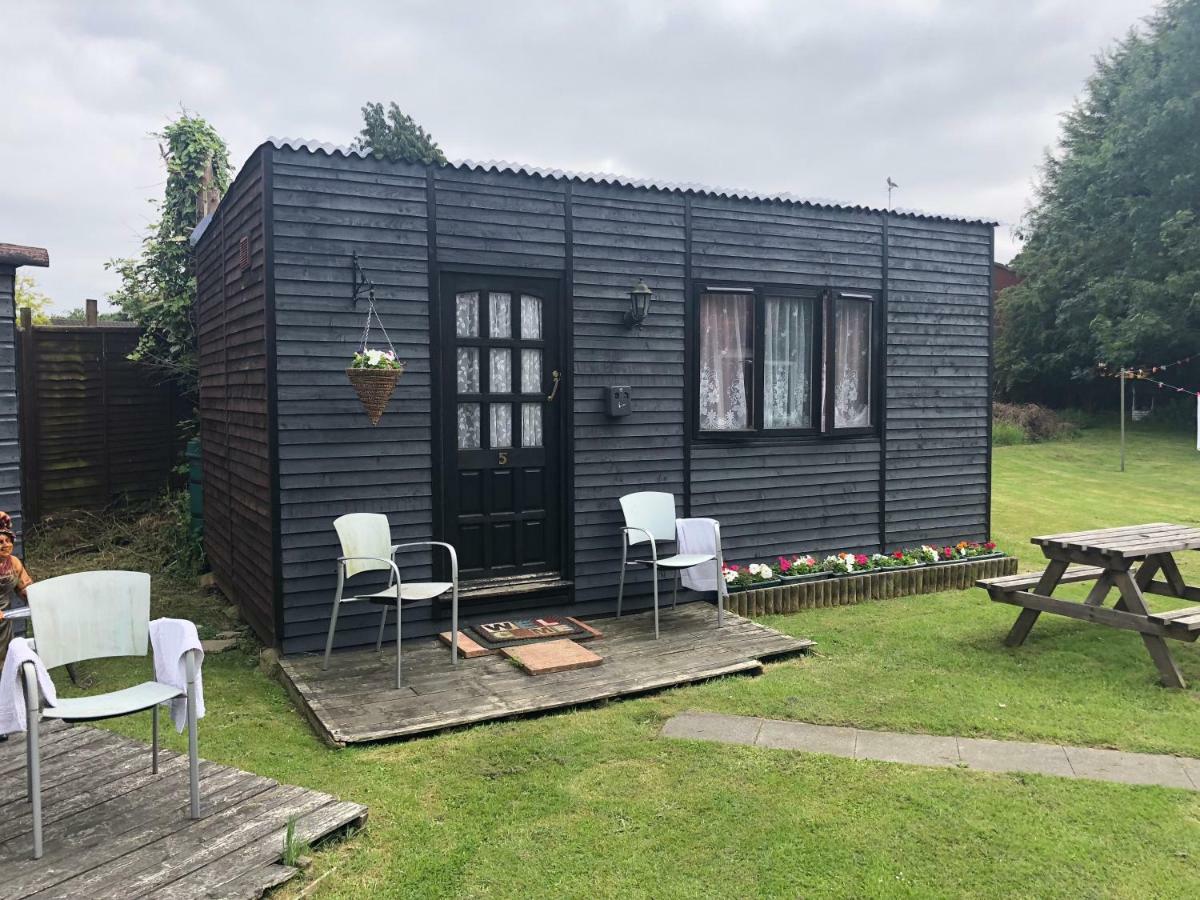 Charde Bed & Breakfast