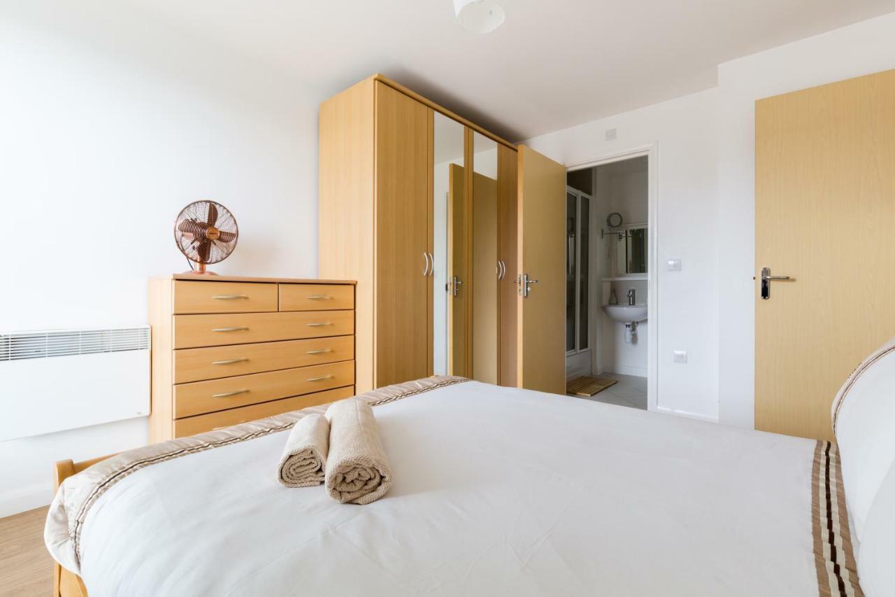 Centre Penthouse Apartment *