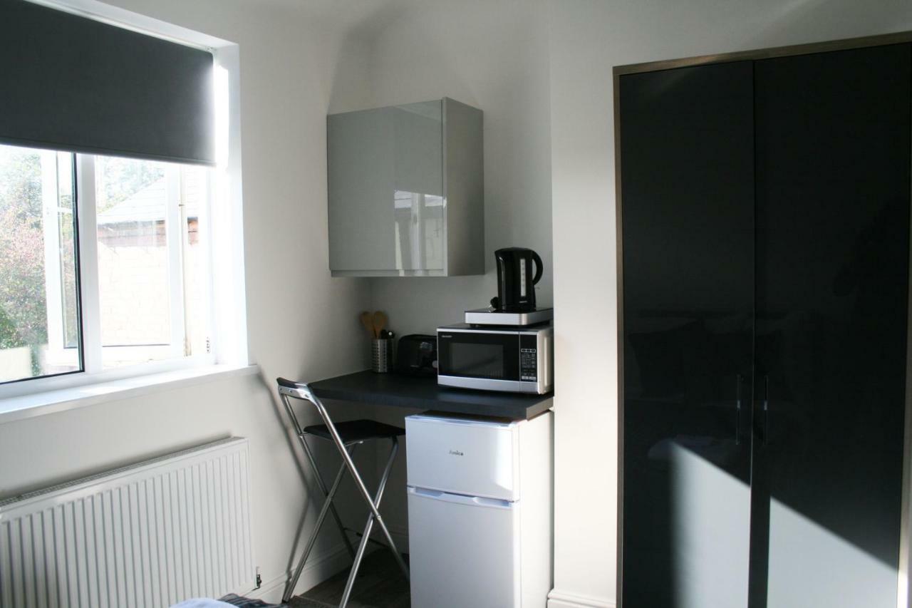 Town Apartment *