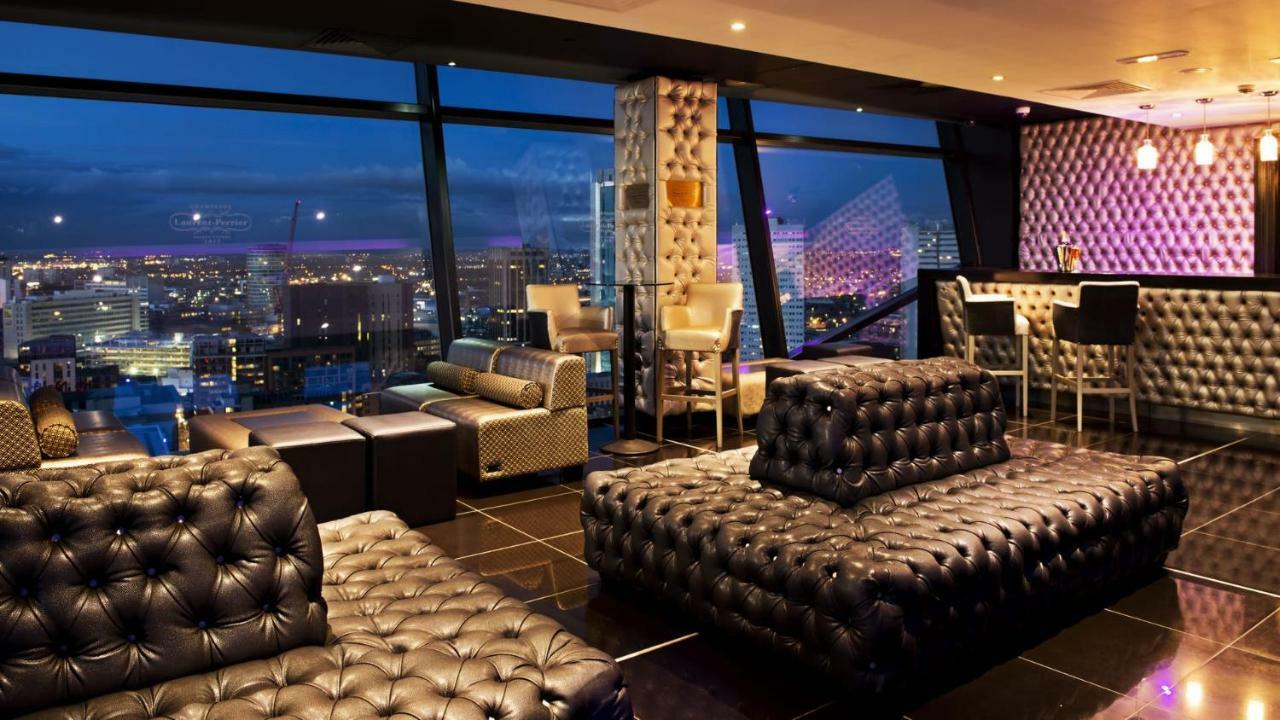 The Cube Top Floor Apartment