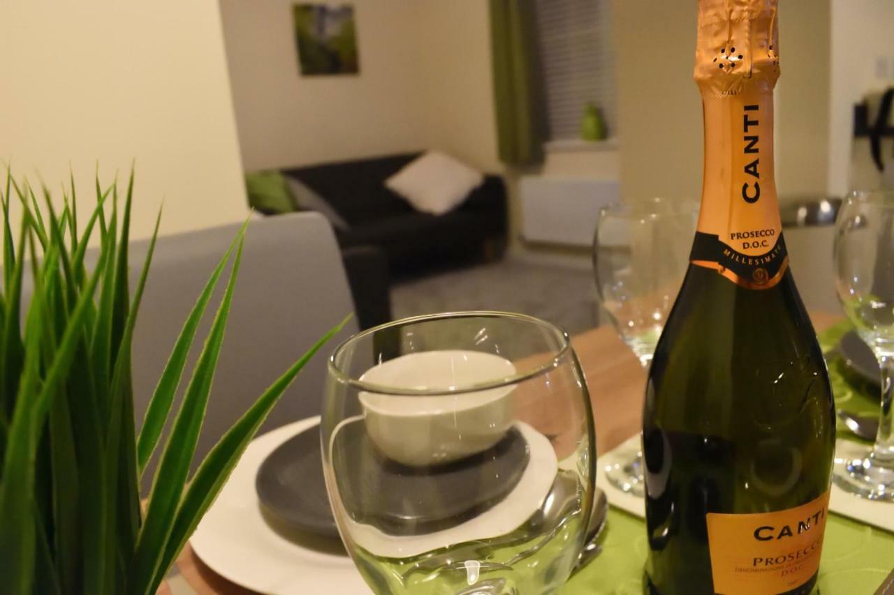 Staynec Coach House - For Company, Contractor & Leisure - Nec, Hs2, Jlr, Airport