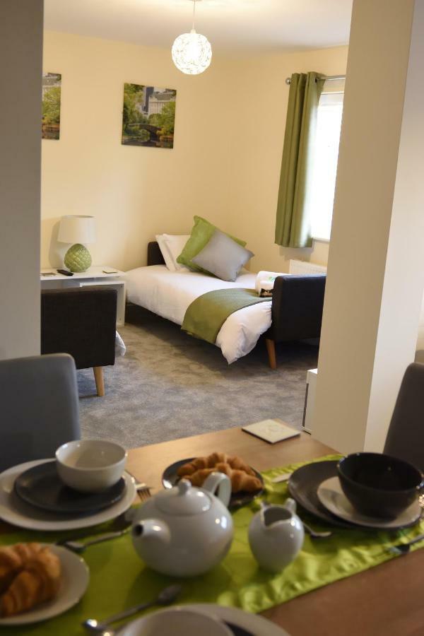 Staynec Coach House - For Company, Contractor & Leisure - Nec, Hs2, Jlr, Airport