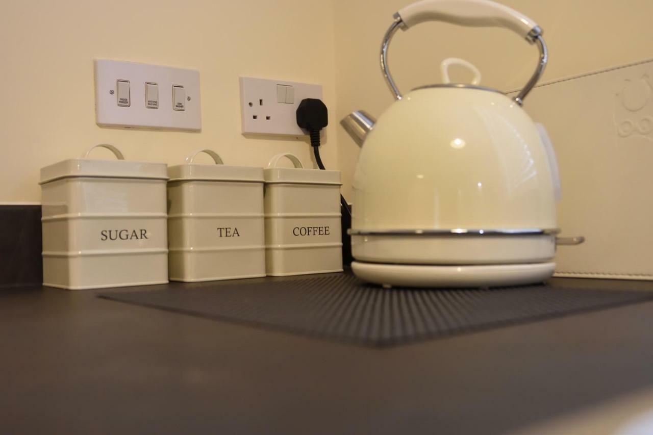 Apartment Staynec Coach House - For Company, Contractor & Leisure - Nec, Hs2, Jlr, Airport *