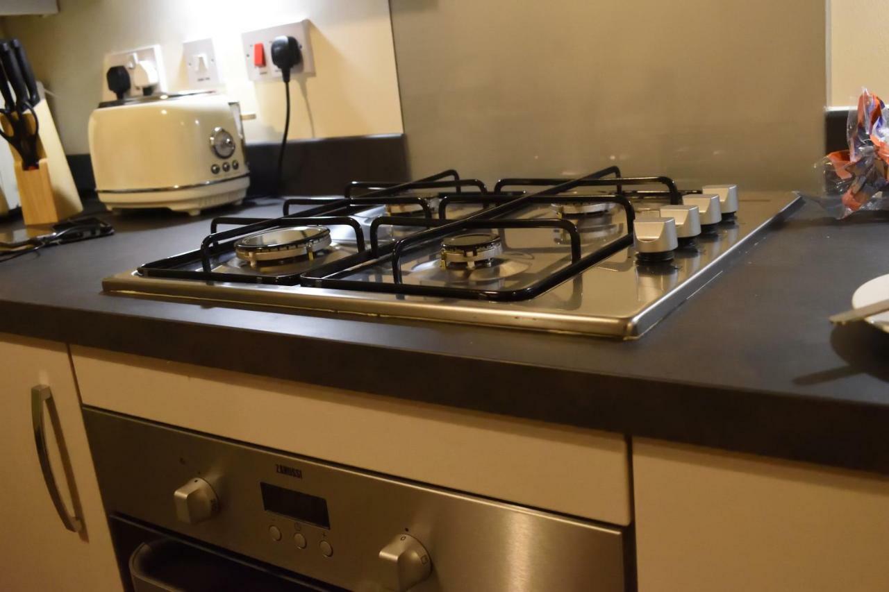 Apartment Staynec Coach House - For Company, Contractor & Leisure - Nec, Hs2, Jlr, Airport Birmingham